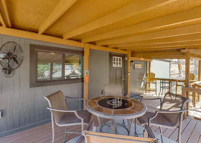 Holiday home 1 Mi To Woodland Lake! W/ Dog-friendly Yard Pinetop-Lakeside